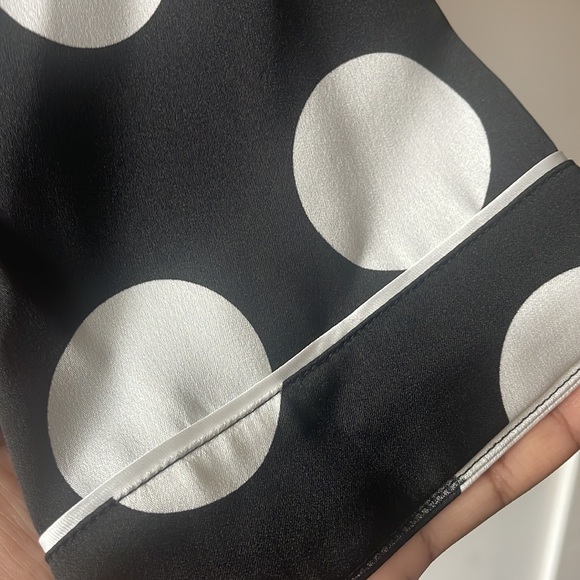 DOLCE & GABBANA
Belted polka-dot stretch-silk top - Picture 9 of 11